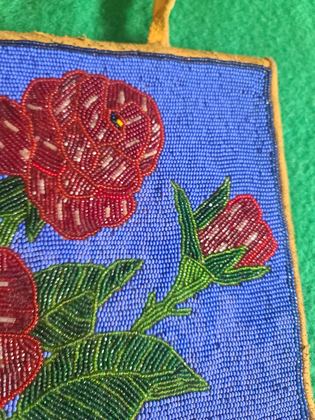 Plateau contour-beaded rose flat bag on cornflower-blue ground, plate 27